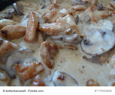 Geschnetzeltes Schweinefilet in Weißwein Sahne-Soße