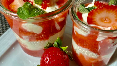 Erdbeer Tiramisu im Glas