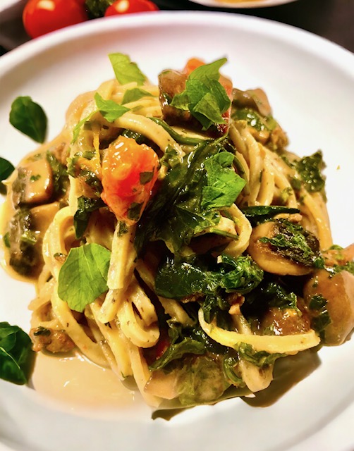 Linguine mit getrüffelten Champignons - Die Pfanne von harecker.de