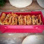 Zupfbrot mit Pizzateig in der Coox Wunderform gemacht.