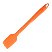 Design Teigschaber M 28 cm orange